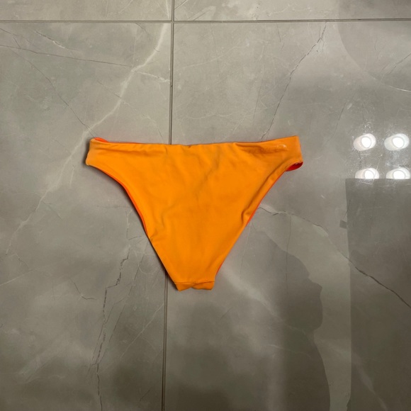 Ripcurl Reversible Bikini Bottom - Picture 4 of 4